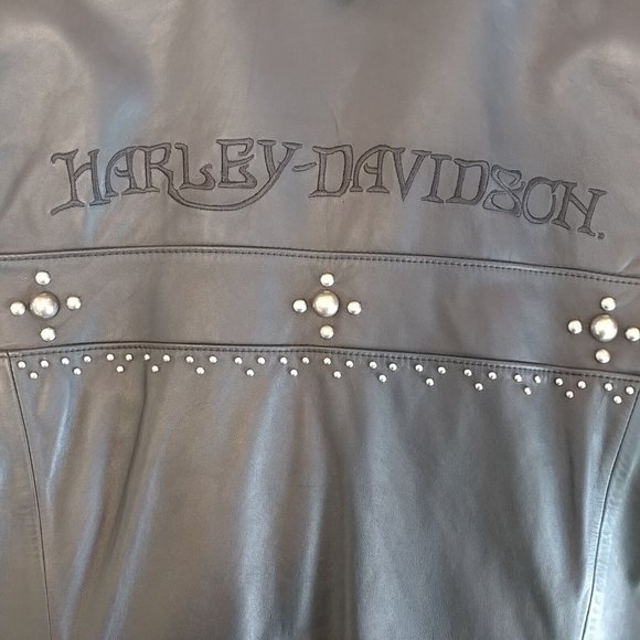 Women's 1W Harley-Davidson Leather Studded Jacket 97158-07VW - Picture 2 of 7